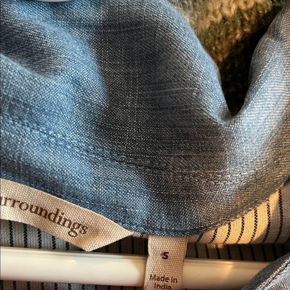 Soft Surroundings Chambray Blue Button-Accent Tun… - image 7